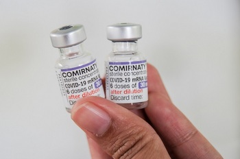 vaksin-1.jpg